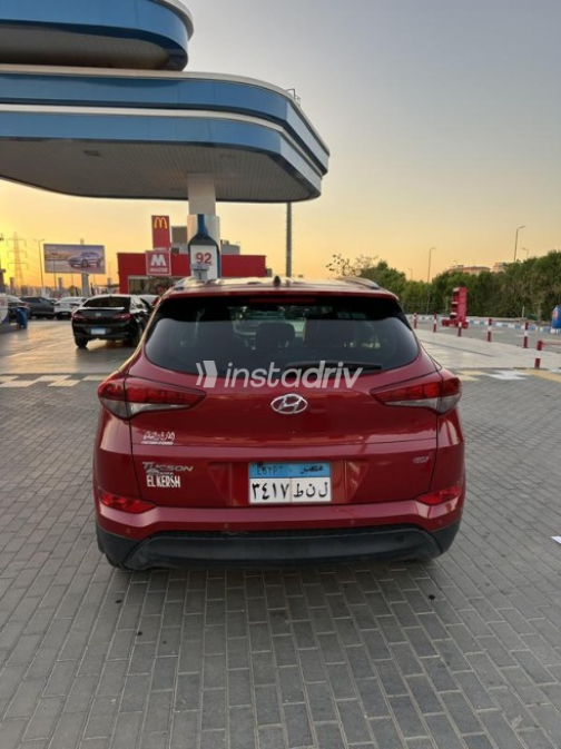 هيونداي توسان 2019 أبيض أوتوماتيك مستعملة للبيع في القاهرة الكبرى ( القاهرة - الجيزة) - 5