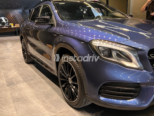 Mercedes CLA 200 2020 Blue Automatic Used for Sale in Alexandria - 2