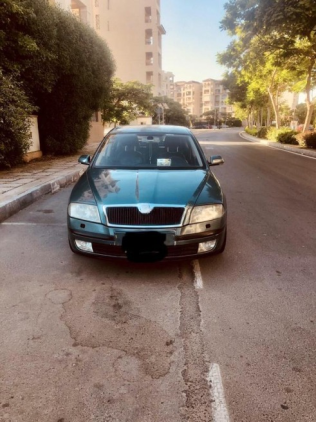 Skoda Octavia A5 2006 Dark Green Automatic Used for Sale in Madinaty
