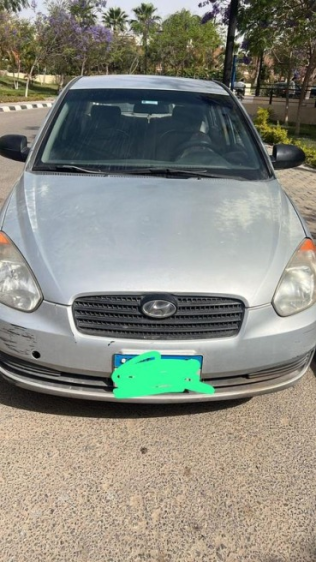 Hyundai Accent 2008 Silver Automatic Used for Sale in Sheikh Zayed City