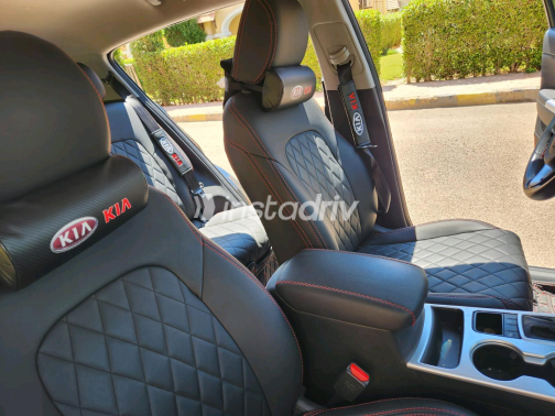 Kia Sportage 2017 Black Automatic Used for Sale in Alexandria - 6