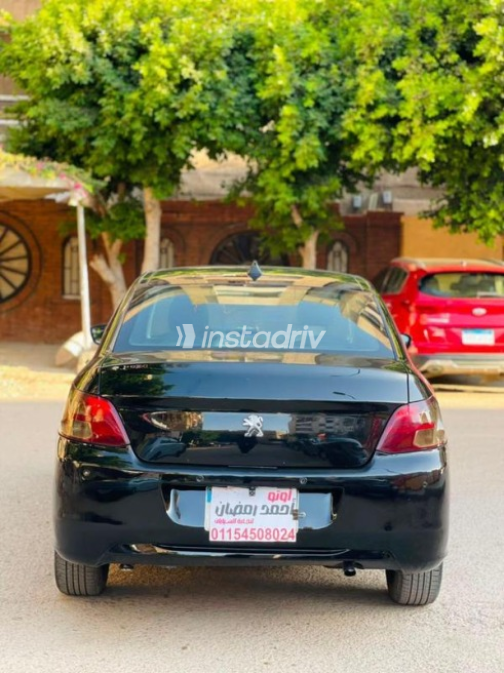Peugeot 301 2015 Black Automatic Used for Sale in Cairo - 4