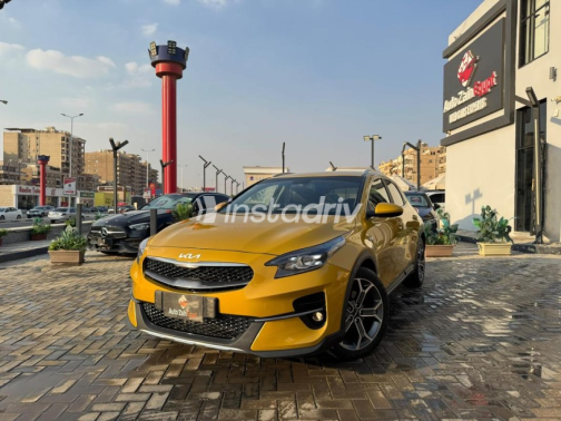 Kia Xceed 2022 White Automatic Used for Sale in Greater Cairo ( Cairo + Giza) - 1