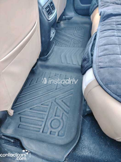 هوندا CRV 2022 أبيض أوتوماتيك مستعملة للبيع في القاهرة - 2
