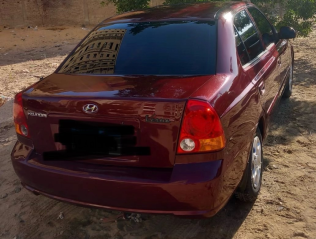 Hyundai Verna 2006 White Manual Used for Sale in Nasr city