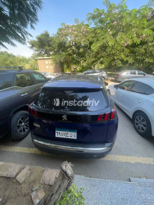 Peugeot 3008 2020 Blue Automatic Used for Sale in Cairo - 6