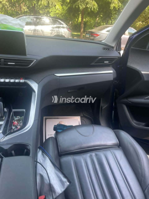 Peugeot 3008 2020 Blue Automatic Used for Sale in Cairo - 7