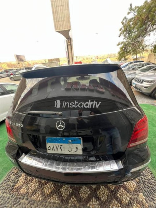 Mercedes CLK 2011 Black Automatic Used for Sale in Cairo - 3