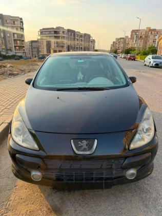 Peugeot 307 2006 Black Automatic Used for Sale in Cairo