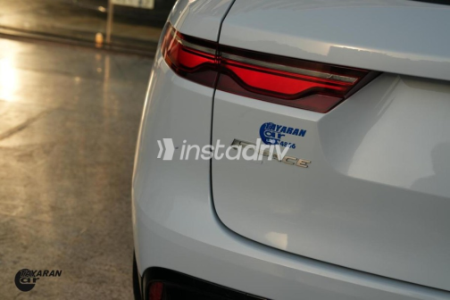 Jaguar F-Pace 2021 White Automatic Used for Sale in Nasr city - 7