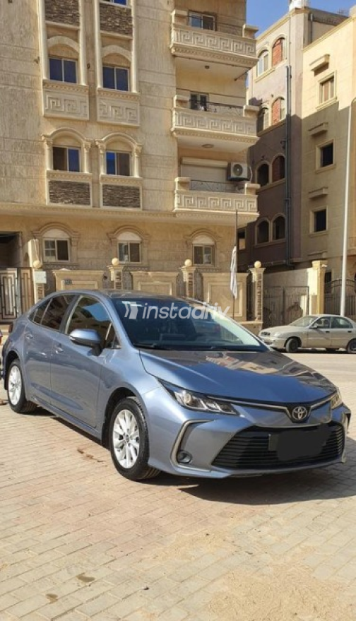 Toyota Corolla 2022 White Automatic Used for Sale in Cairo - 2