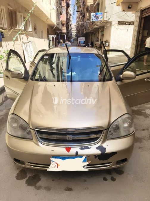 Chevrolet Optra 2010 Gold Manual Used for Sale in Alexandria - 1