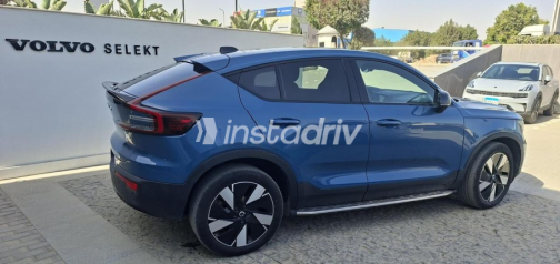 Volvo C40 2024 Dark Blue Automatic Used for Sale in Greater Cairo ( Cairo + Giza) - 3
