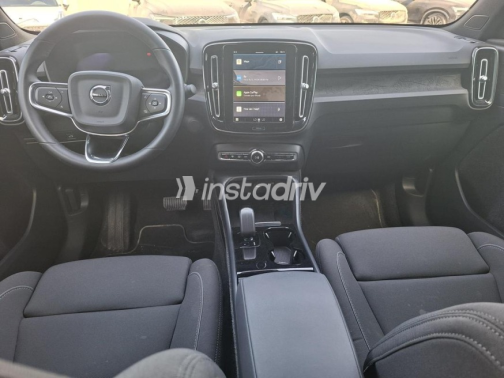 Volvo C40 2024 Dark Blue Automatic Used for Sale in Greater Cairo ( Cairo + Giza) - 9
