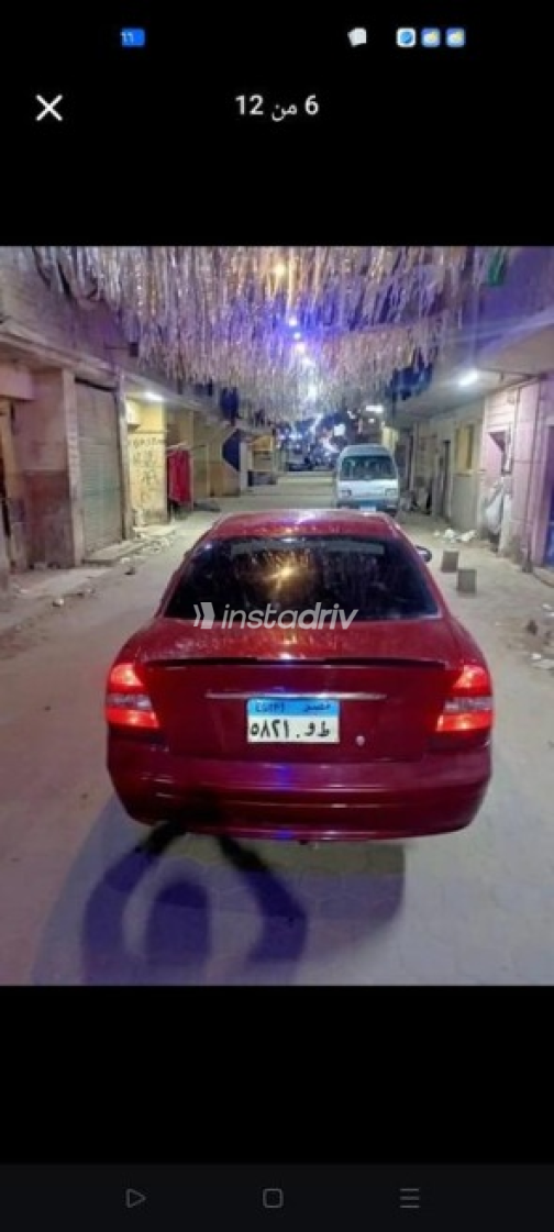 Daewoo Nubira 2 2001 Dark Red Manual Used for Sale in Cairo - 2