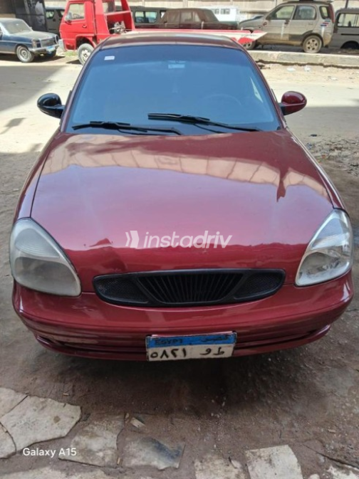 Daewoo Nubira 2 2001 Dark Red Manual Used for Sale in Cairo - 4
