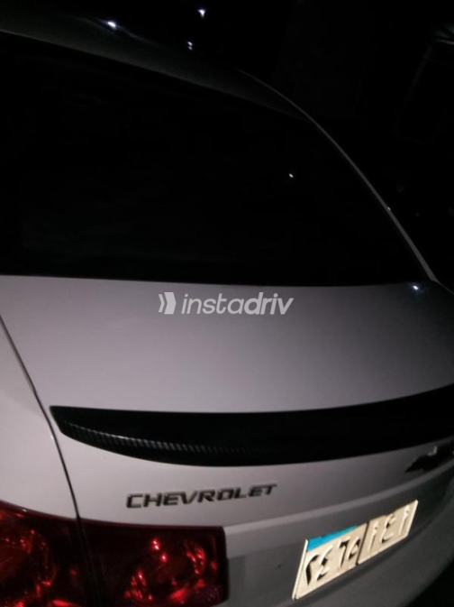 Chevrolet Cruze 2011 White Automatic Used for Sale in Helwan - 2