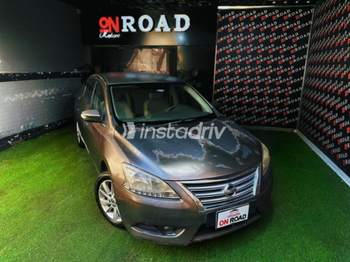 Nissan Sentra 2016 Brown Automatic Used for Sale in Nasr city - 2