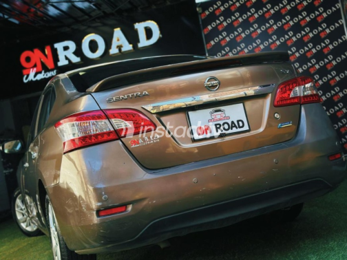 Nissan Sentra 2016 Brown Automatic Used for Sale in Nasr city - 3
