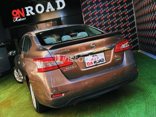 Nissan Sentra 2016 Brown Automatic Used for Sale in Nasr city - 8