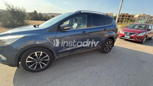 Ford Kuga 2018 White Automatic Used for Sale in Greater Cairo ( Cairo + Giza) - 3