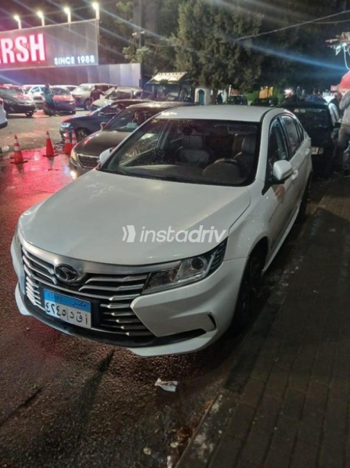 ساوايست A5 2023 أبيض أوتوماتيك مستعملة للبيع في القاهرة الكبرى ( القاهرة - الجيزة) - 8