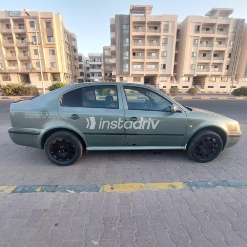 Skoda Octavia A4 2003 Eggplant Automatic Used for Sale in Cairo - 1