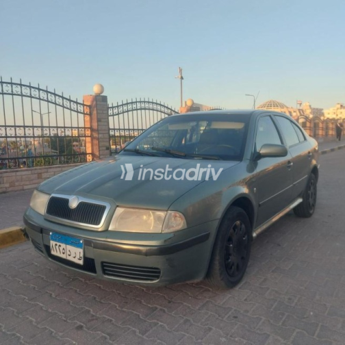 Skoda Octavia A4 2003 Eggplant Automatic Used for Sale in Cairo - 8