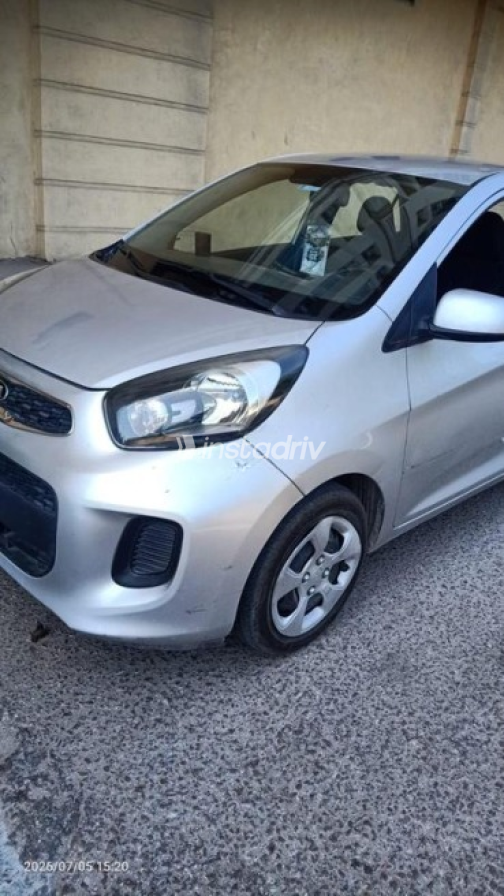 Kia Picanto 2016 Silver Automatic Used for Sale in Alexandria - 1