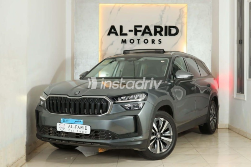 Skoda Kodiaq 2025 Gray Automatic Used for Sale in Alexandria - 2