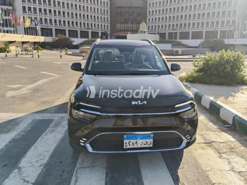 Kia Carens 2023 Brown Automatic Used for Sale in Greater Cairo ( Cairo + Giza) - 4