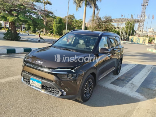 Kia Carens 2023 Brown Automatic Used for Sale in Greater Cairo ( Cairo + Giza) - 5