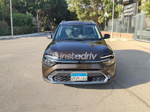 Kia Carens 2023 Brown Automatic Used for Sale in Greater Cairo ( Cairo + Giza) - 10