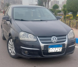 Volkswagen Jetta 2010 Black Automatic Used for Sale in Cairo