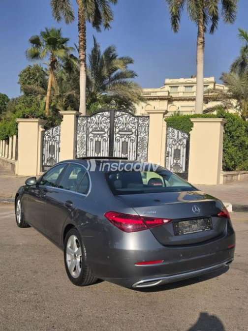 Mercedes C 180 2022 Gray Automatic Used for Sale in Cairo - 2