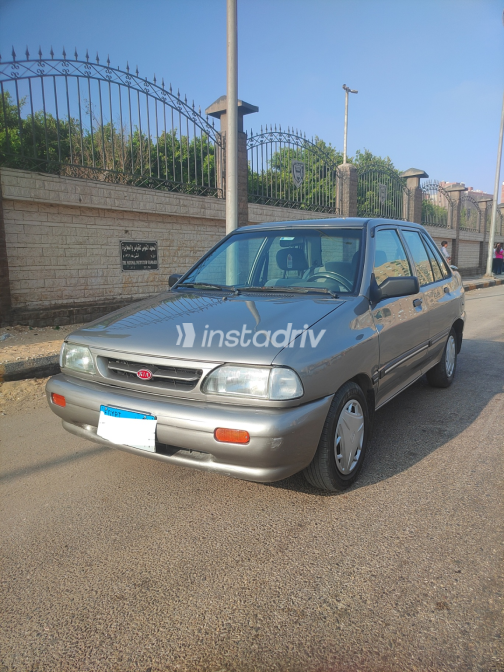 كيا برايد 2002 فضي أوتوماتيك مستعملة للبيع في الهرم - 2