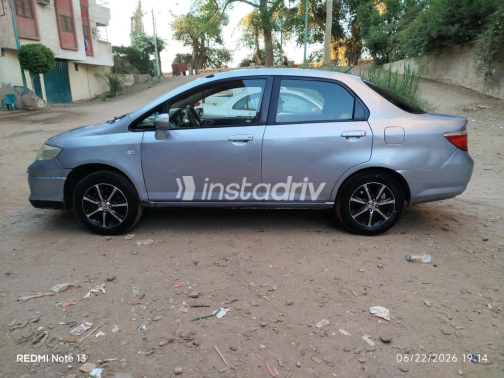 Honda City 2007 White Automatic Used for Sale in Giza - 3