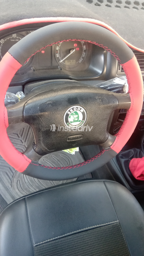 Skoda Octavia A4 2003 Red Manual Used for Sale in Sohag - 1