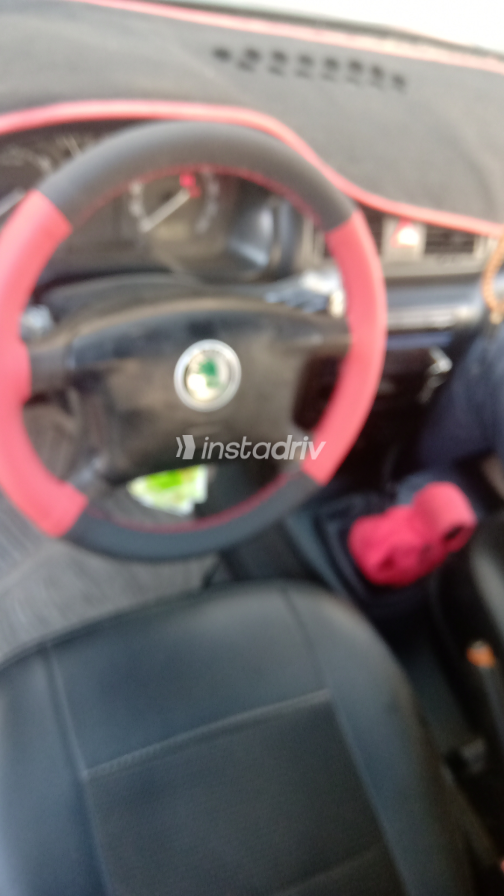 Skoda Octavia A4 2003 Red Manual Used for Sale in Sohag - 6