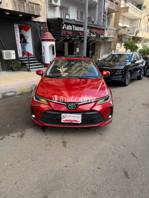 Toyota Corolla 2022 Red CVT Used for Sale in Alexandria - 3