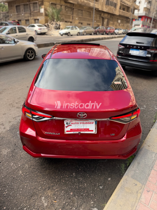 Toyota Corolla 2022 Red CVT Used for Sale in Alexandria - 10