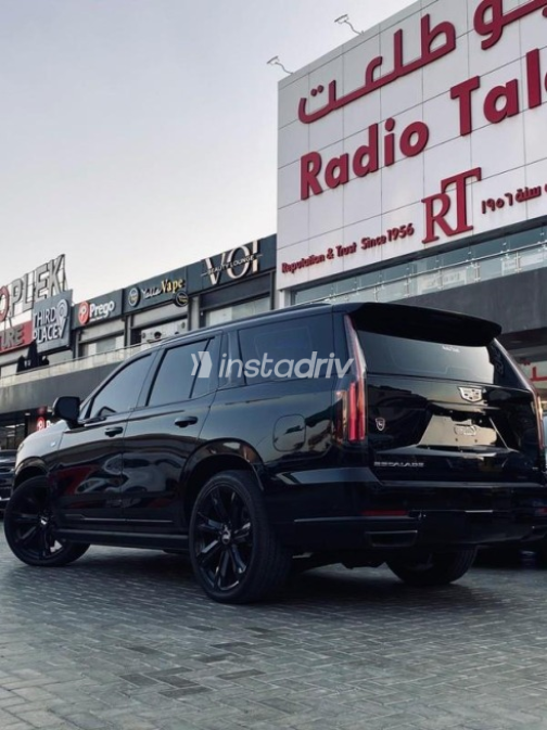 Cadillac Escalade 2025 Black Automatic Used for Sale in Cairo - 2