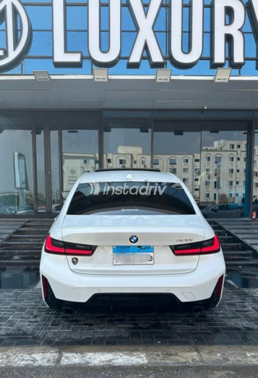 BMW 320 2026 White Automatic Used for Sale in Sheraton - 4