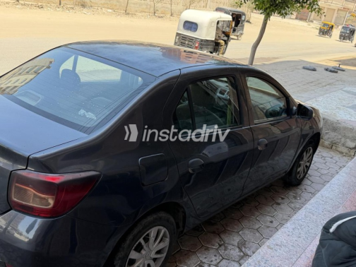Renault Logan 2017 White Automatic Used for Sale in Beheira - 5