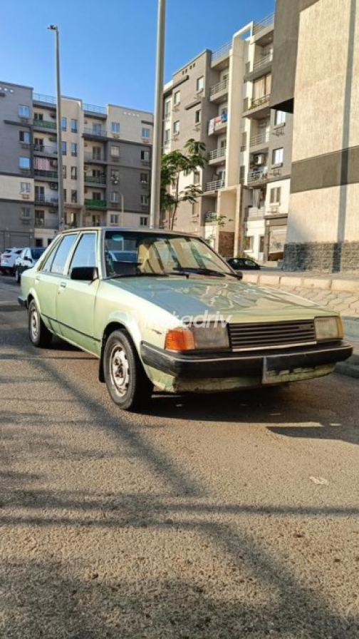 Mazda 323 1981 Olive Green Manual Used for Sale in Shobra - 2