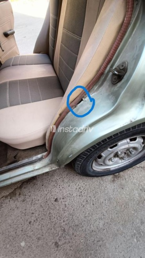 Mazda 323 1981 Olive Green Manual Used for Sale in Shobra - 5
