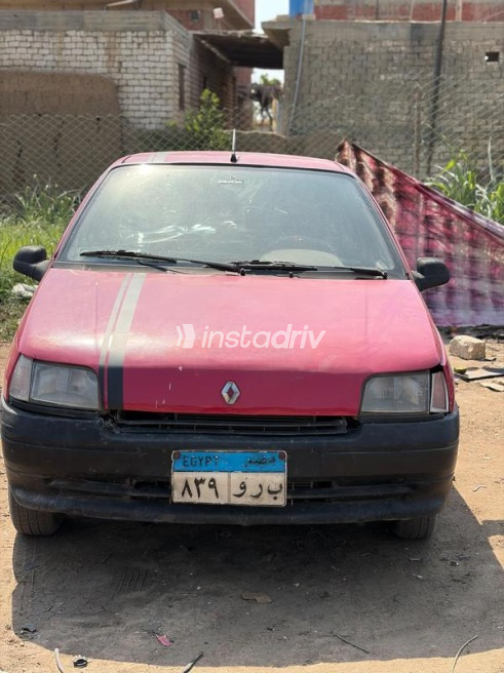 Renault Clio 1994 Red Manual Used for Sale in Faqous - 6