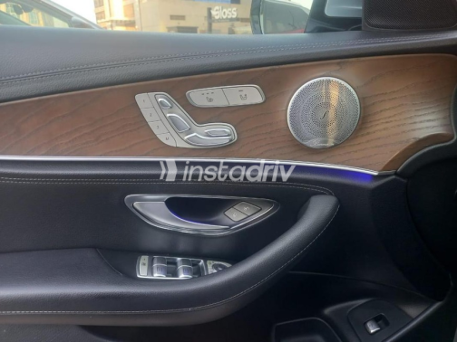 مرسيدس E 350 2018 فضي أوتوماتيك مستعملة للبيع في مدينة الشيخ زايد - 7