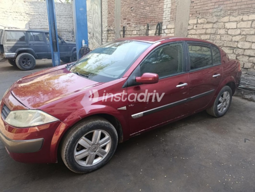 Renault Megane 2005 Red Automatic Used for Sale in Cairo - 4