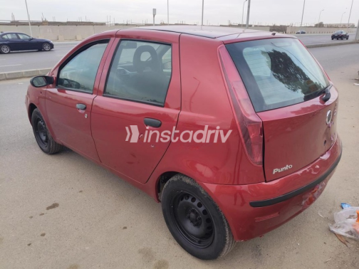 Fiat Punto 2011 Yellow Manual Used for Sale in Cairo - 4